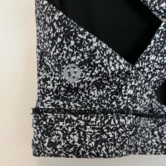 Lululemon Stuff Your Bra - Picture 3 of 5